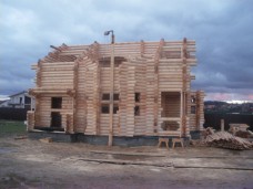 Строительство коробки дома почти завершено